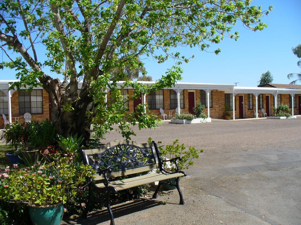 Colonial Motor Lodge Scone Exterior photo