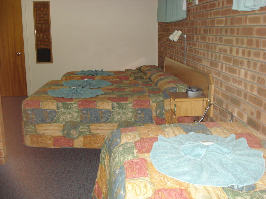 Colonial Motor Lodge Scone Room photo